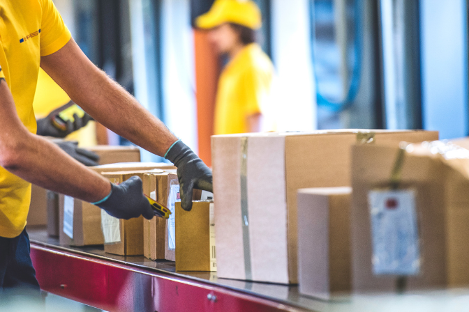 Comment choisir des gants de travail pour la manutention ?